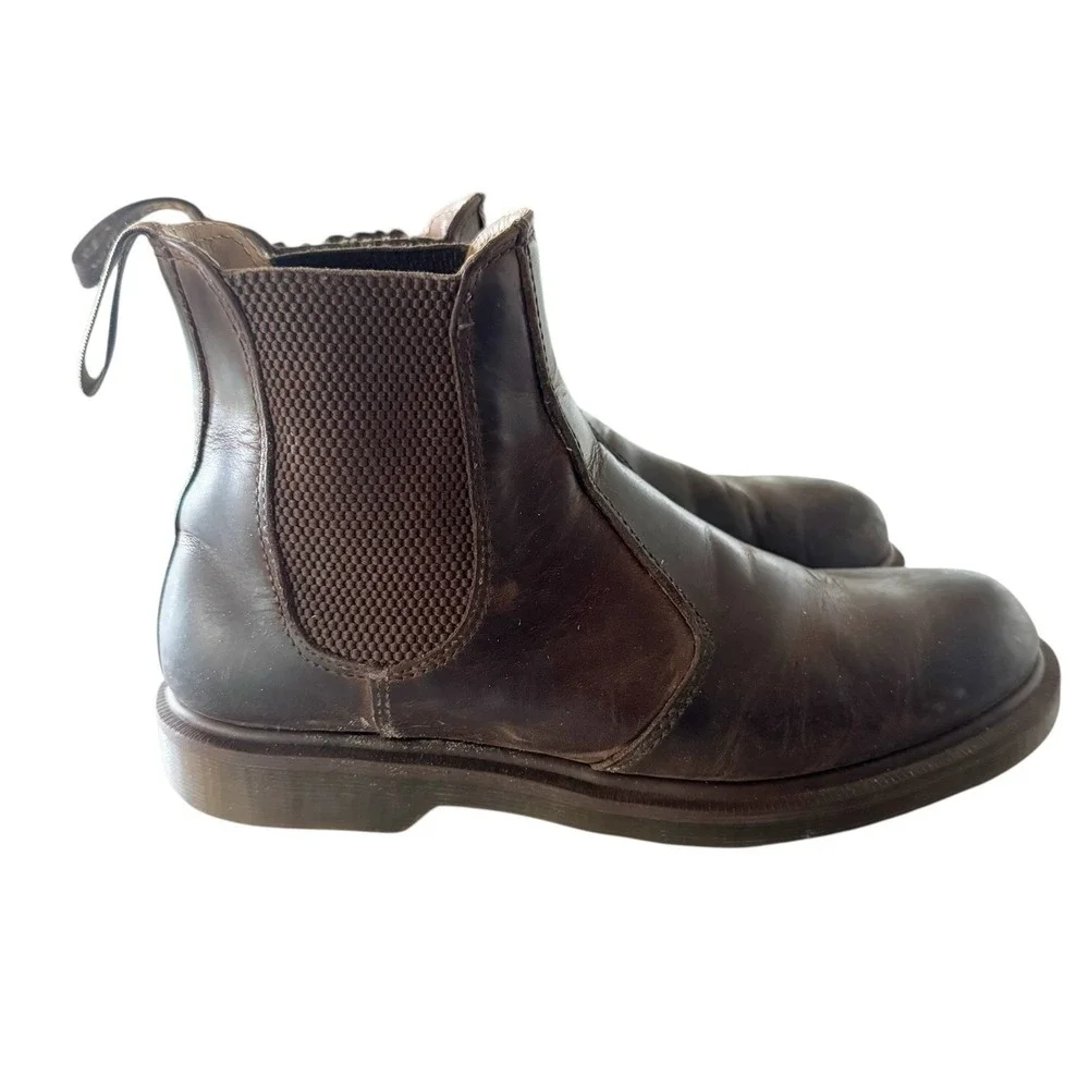 Dr. Martens 2976 SZ 9 Yellow Stitch Crazy Horse Leather Brown Men Chelsea Boots